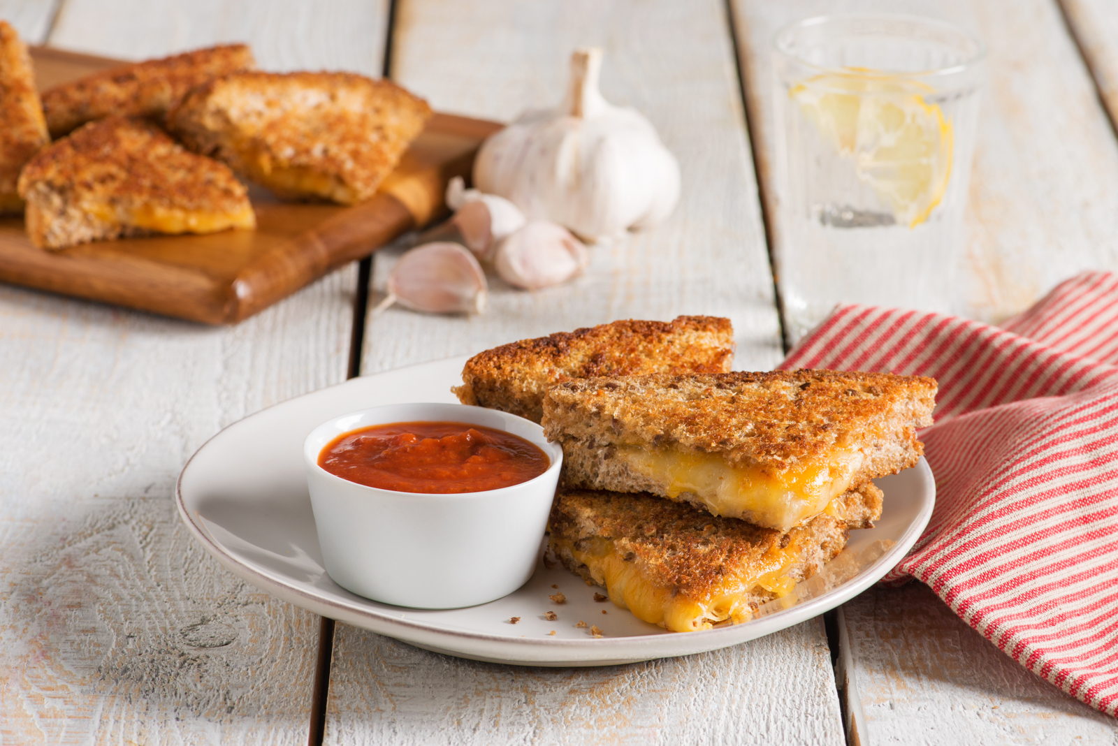 Garlic Bread Grilled Cheese with Marinara Dipping Sauce Dempster's